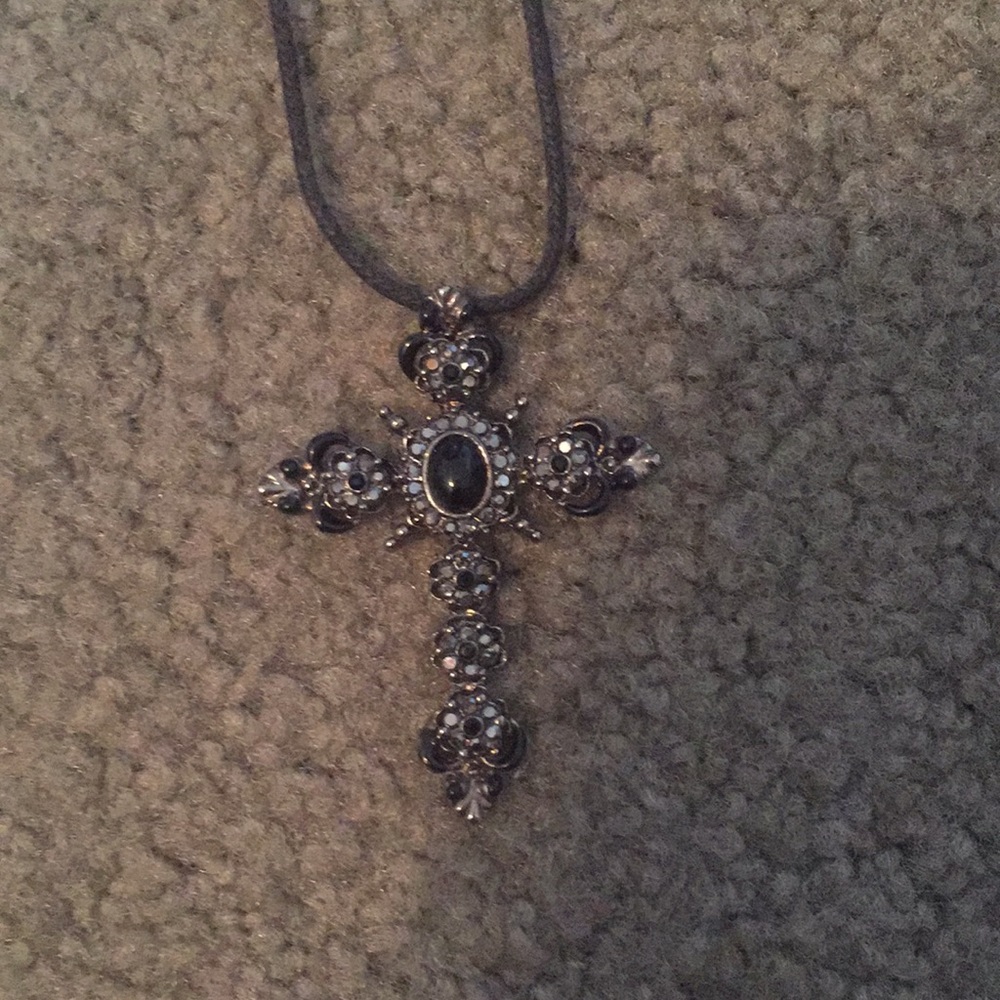 Necklaces - Picture 3 of 3